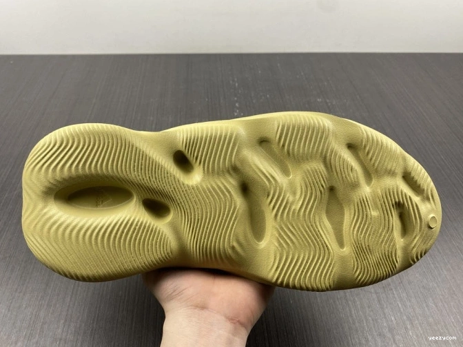 Foam Adidas RNNR Yeezy Sulfur GV6775 1115